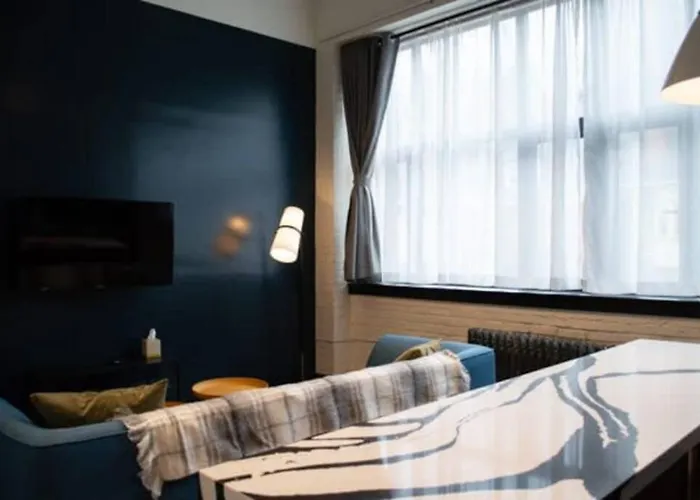 3e - *renovated* 3 Min To Hillman Cancer Center Sleeps 6 Pittsburgh